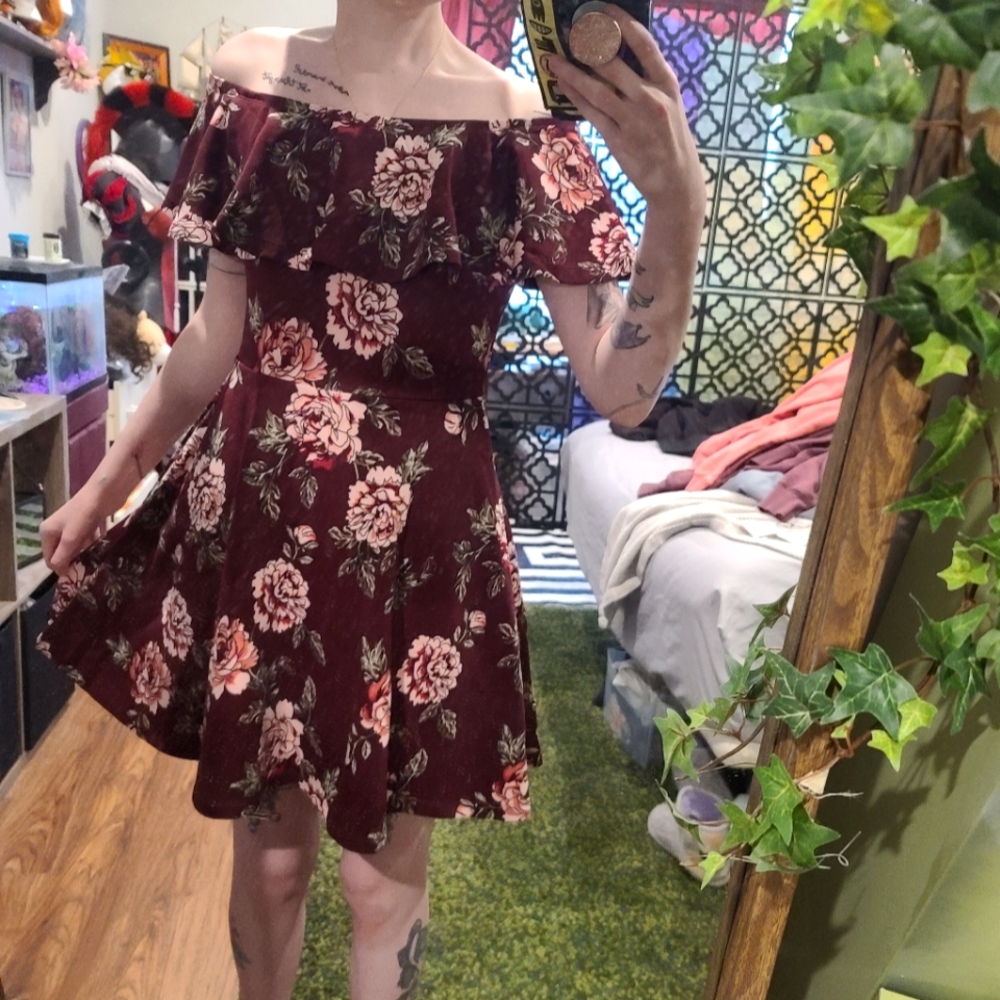 Floral off the shoulder sundress